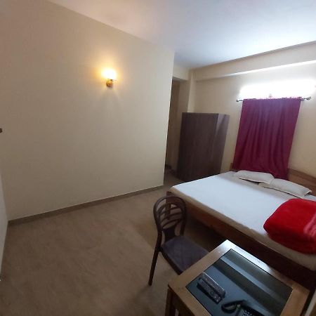Baba Guest House Shillong Ngoại thất bức ảnh