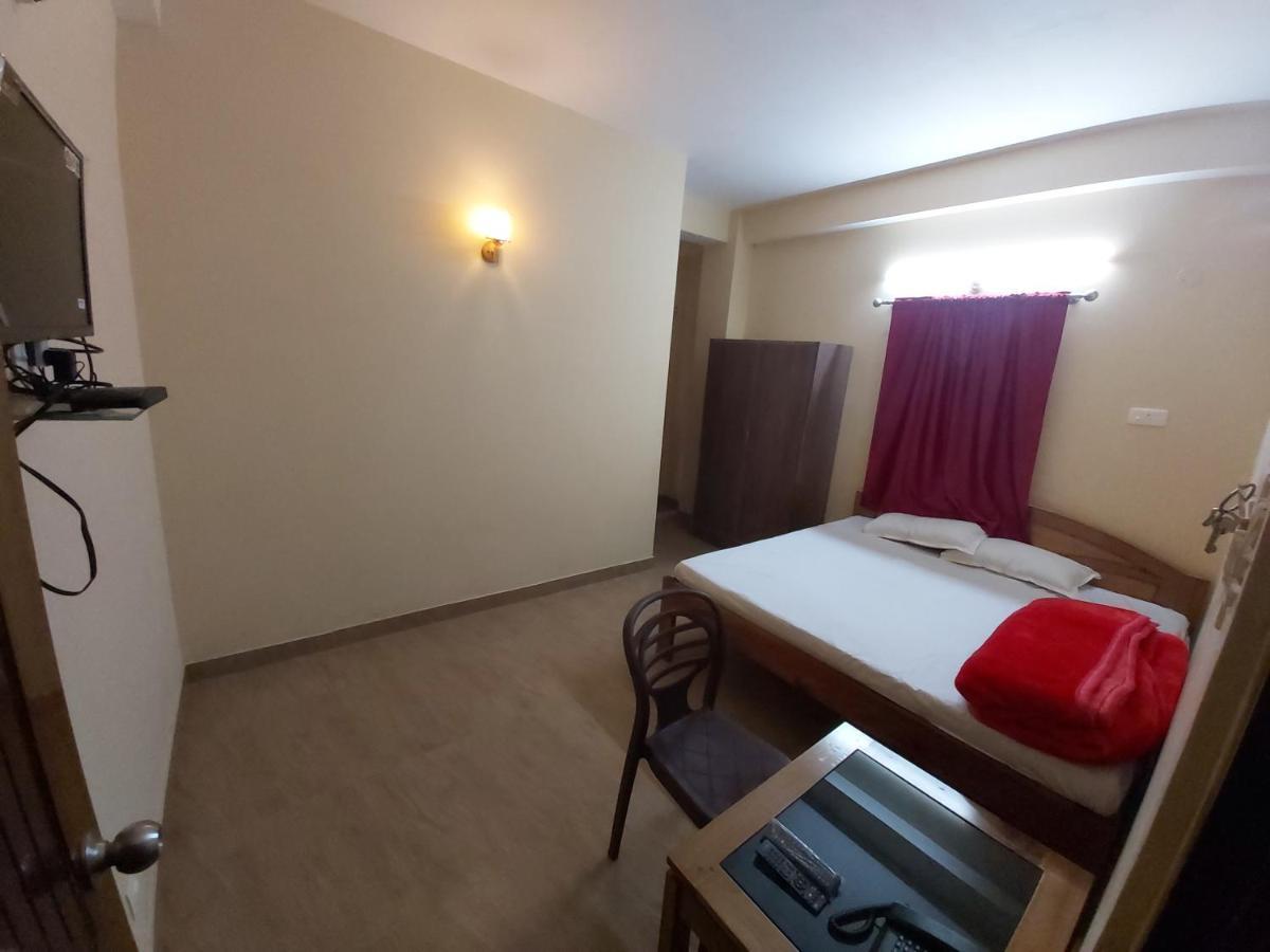 Baba Guest House Shillong Ngoại thất bức ảnh